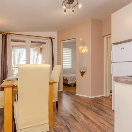1 Bedroom Cozy In Vir